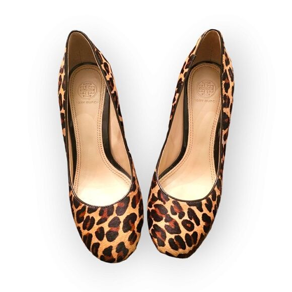 Tory Burch Leopard Astoria Wedge Heels (Size 7M) - Picture 5 of 15